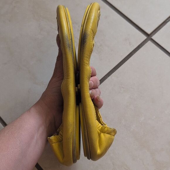 Tory Burch Yellow Ballet Flats Size 5 - Picture 8 of 12